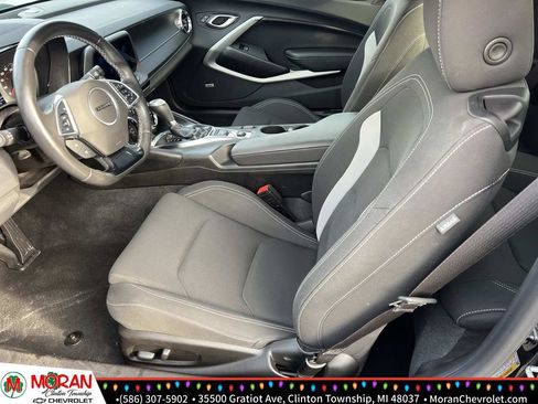 Certified 2022 Chevrolet Camaro LT w/ Technology Package image 17