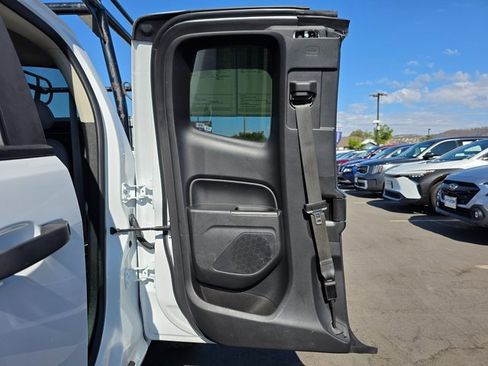 Used 2022 Chevrolet Colorado W/T w/ WT Convenience Package image 18