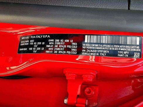 Used 2023 Jeep Renegade Latitude AWD/4WD image 20