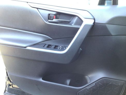 Used 2025 Toyota RAV4 LE image 18