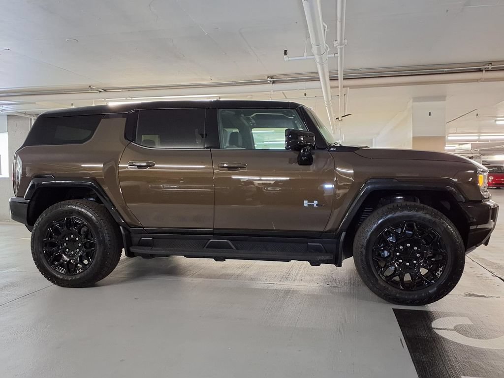 Used 2026 GMC Hummer EV SUV AWD/4WD image 4