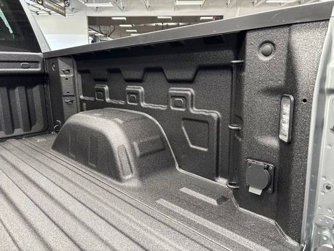 New 2026 Chevrolet Silverado 1500 RST AWD/4WD image 39