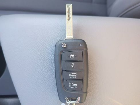 New 2026 Hyundai Elantra SE image 35