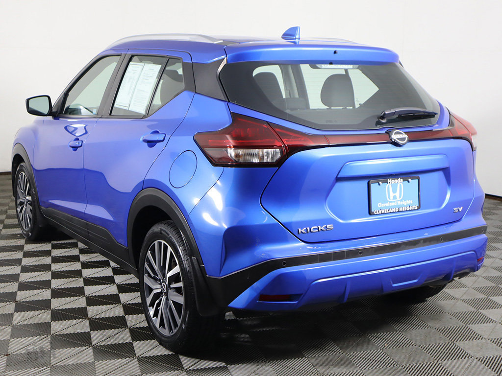 Used 2022 Nissan Kicks SV FWD image 6