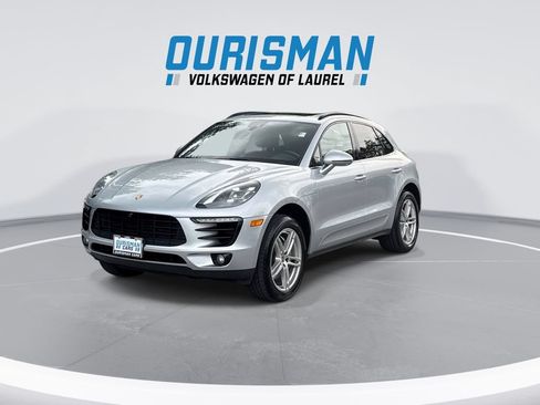 Used 2017 Porsche Macan S AWD/4WD image 4