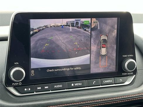 Used 2025 Nissan Rogue SV image 33