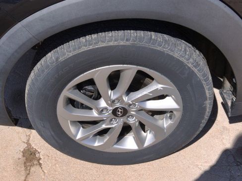 Used 2017 Hyundai Tucson SE AWD/4WD image 11