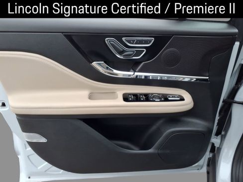 Certified 2025 Lincoln Corsair FWD w/ Equipment Group 101A image 16