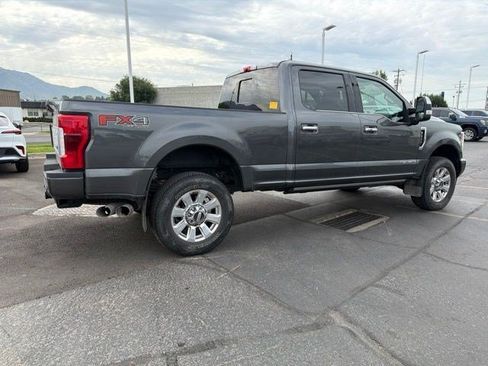 Used 2019 Ford F350 Platinum w/ Platinum Ultimate Package AWD/4WD image 4