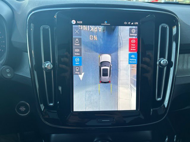 Used 2026 Volvo XC40 B5 Plus AWD/4WD image 25