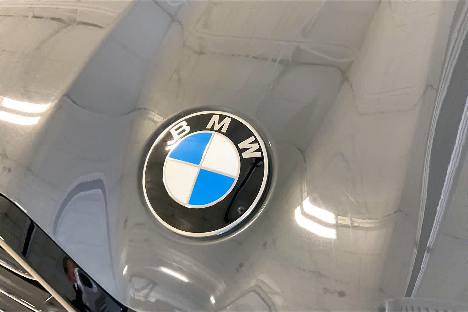 Used 2025 BMW XM Label Red AWD/4WD image 30