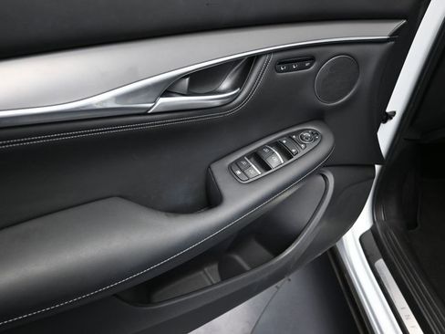 Certified 2024 INFINITI QX55 Luxe w/ Cargo Package image 11