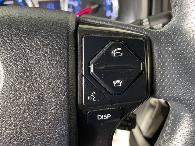 Used 2019 Toyota 4Runner TRD Off-Road AWD/4WD image 13