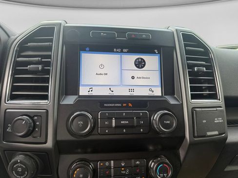 Used 2019 Ford F150 XLT w/ Equipment Group 302A Luxury AWD/4WD image 20