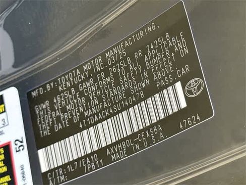 Used 2025 Toyota Camry SE image 27