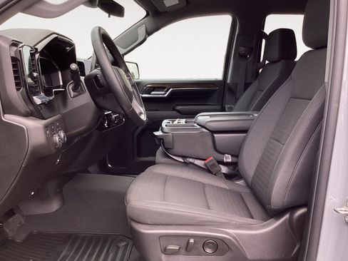 Used 2024 Chevrolet Silverado 1500 LT AWD/4WD image 27