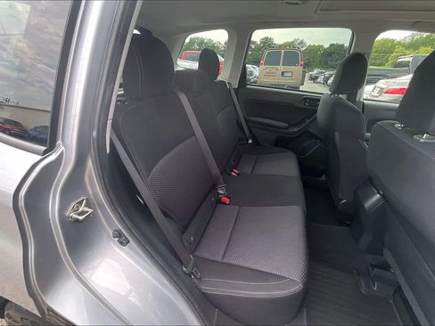 Used 2018 Subaru Forester 2.5i Premium AWD/4WD image 24