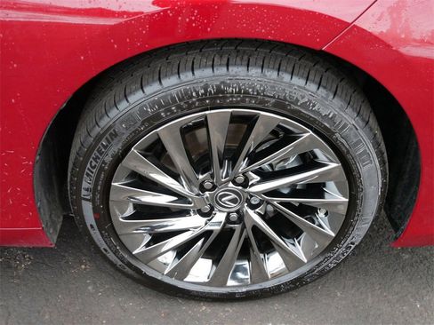 Certified 2025 Lexus ES 300h Ultra Luxury image 7