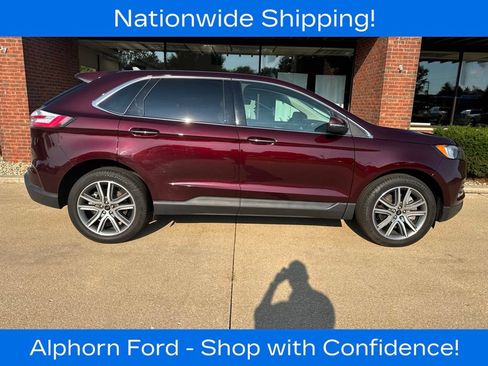 Certified 2024 Ford Edge Titanium AWD/4WD image 3
