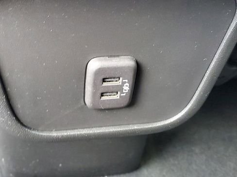 Certified 2023 GMC Terrain SLE w/ Driver Convenience Package AWD/4WD image 12