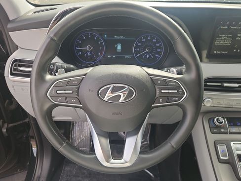 Used 2022 Hyundai Palisade SEL w/ Premium Package FWD image 14