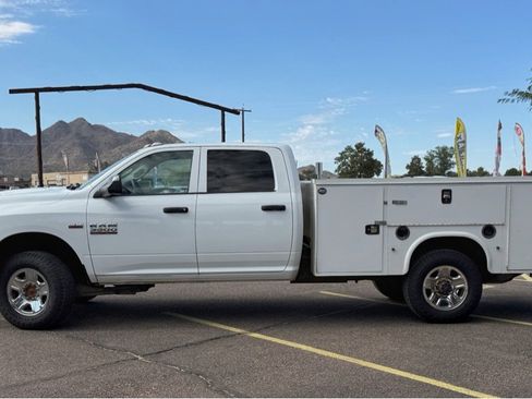 Used 2018 RAM 3500 Tradesman w/ Chrome Appearance Group image 2