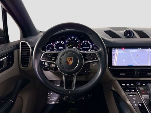 Used 2019 Porsche Cayenne E-Hybrid AWD/4WD image 24