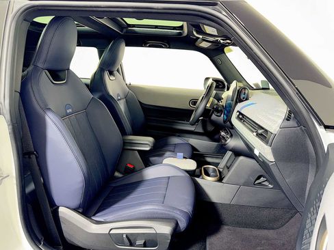 Used 2025 MINI Cooper S image 24