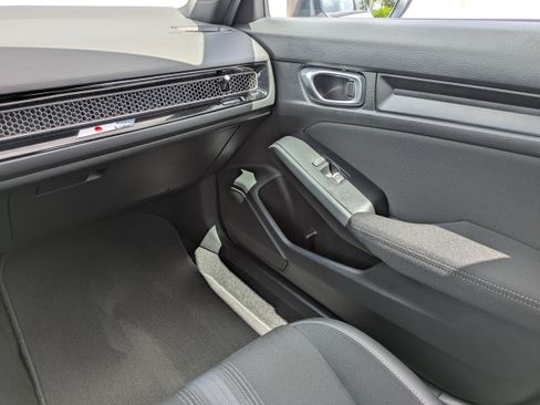 Used 2026 Honda Civic Sport image 16