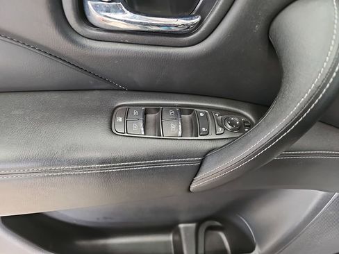 Used 2024 INFINITI QX80 Luxe image 27