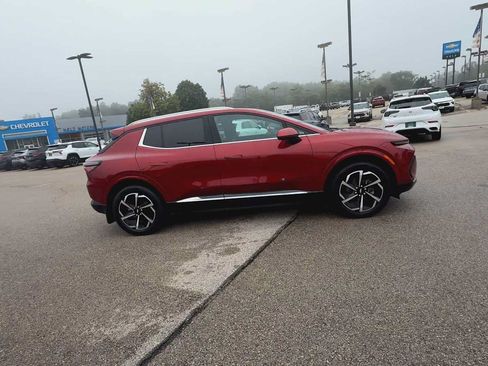 Certified 2024 Chevrolet Equinox EV LT w/ LPO, Trailering Package AWD/4WD image 9