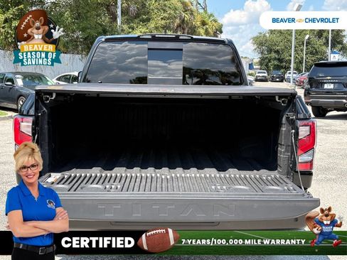 Used 2024 Nissan Titan PRO-4X w/ Pro-4x Convenience Package AWD/4WD image 11