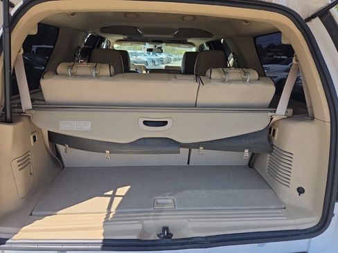Used 2010 Lincoln Navigator 2WD image 12