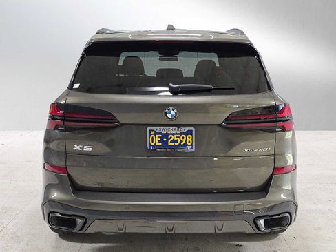 Used 2025 BMW X5 xDrive40i w/ M Sport Package AWD/4WD image 4