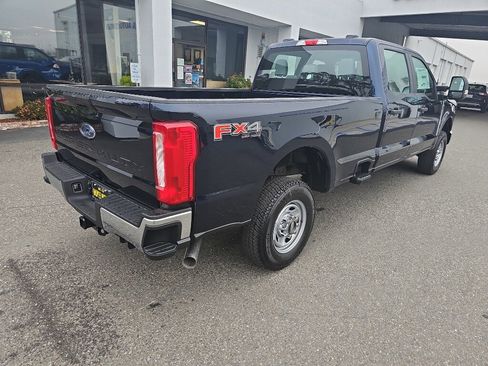 New 2025 Ford F250 XL w/ FX4 Off-Road Package image 32