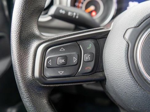 Used 2022 Jeep Wrangler Unlimited Sport AWD/4WD image 22