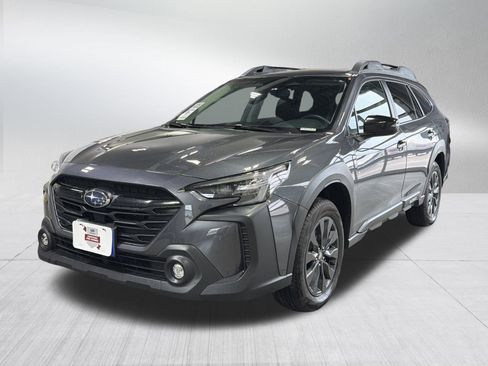 Certified 2025 Subaru Outback Onyx Edition image 3