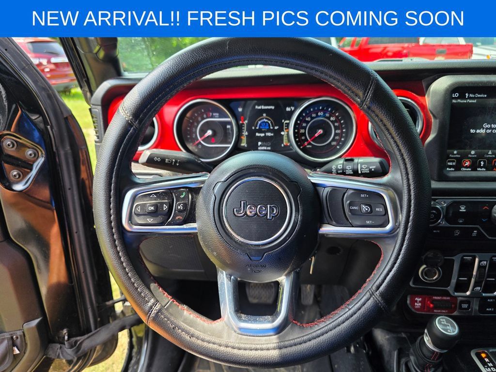 Used 2018 Jeep Wrangler Unlimited Rubicon AWD/4WD image 10