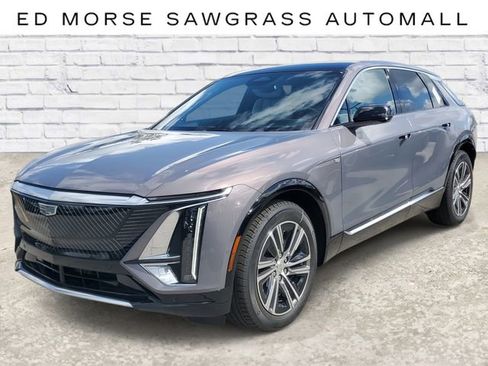 New 2026 Cadillac Lyriq Luxury RWD image 1
