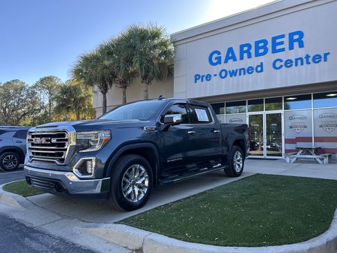 Used 2019 GMC Sierra 1500 SLT w/ SLT Premium Package image 3