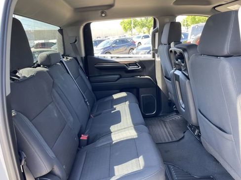 Used 2024 Chevrolet Silverado 1500 LT image 27