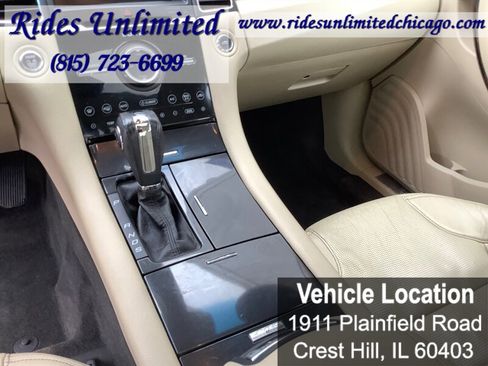 Used 2013 Ford Taurus Limited image 17