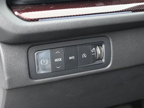 Used 2024 Chevrolet Traverse Z71 w/ Enhanced Driving Package image 14