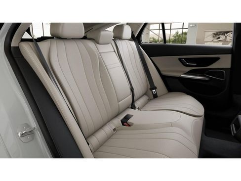 New 2025 Mercedes-Benz E 450 4MATIC All-Terrain Wagon image 5