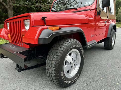 Used 1995 Jeep Wrangler Rio Grande AWD/4WD image 75