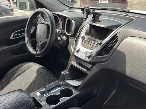 Used 2016 Chevrolet Equinox LS FWD image 3