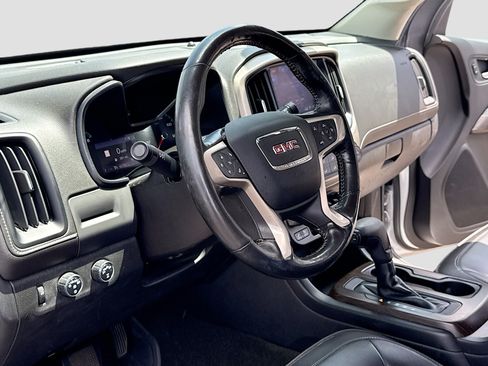 Used 2019 GMC Canyon Denali AWD/4WD image 4