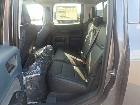 New 2025 Ford Maverick Lobo image 8