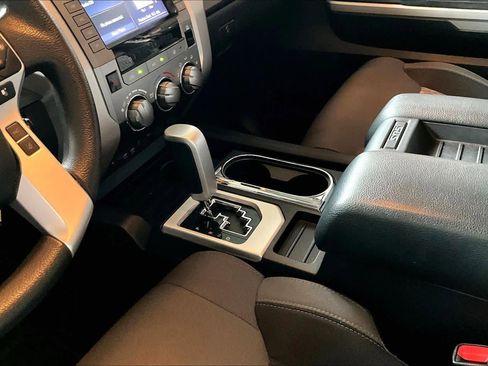 Used 2021 Toyota Tundra SR5 image 17