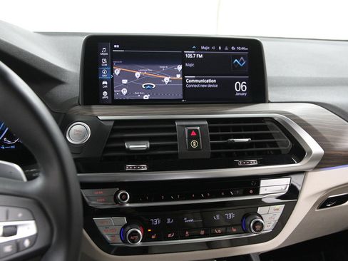 Used 2021 BMW X3 xDrive30e w/ Premium Package image 11